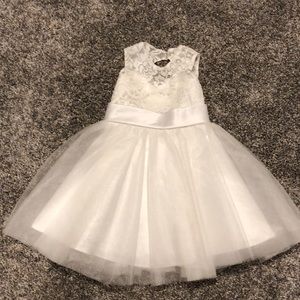 Flower girl dress